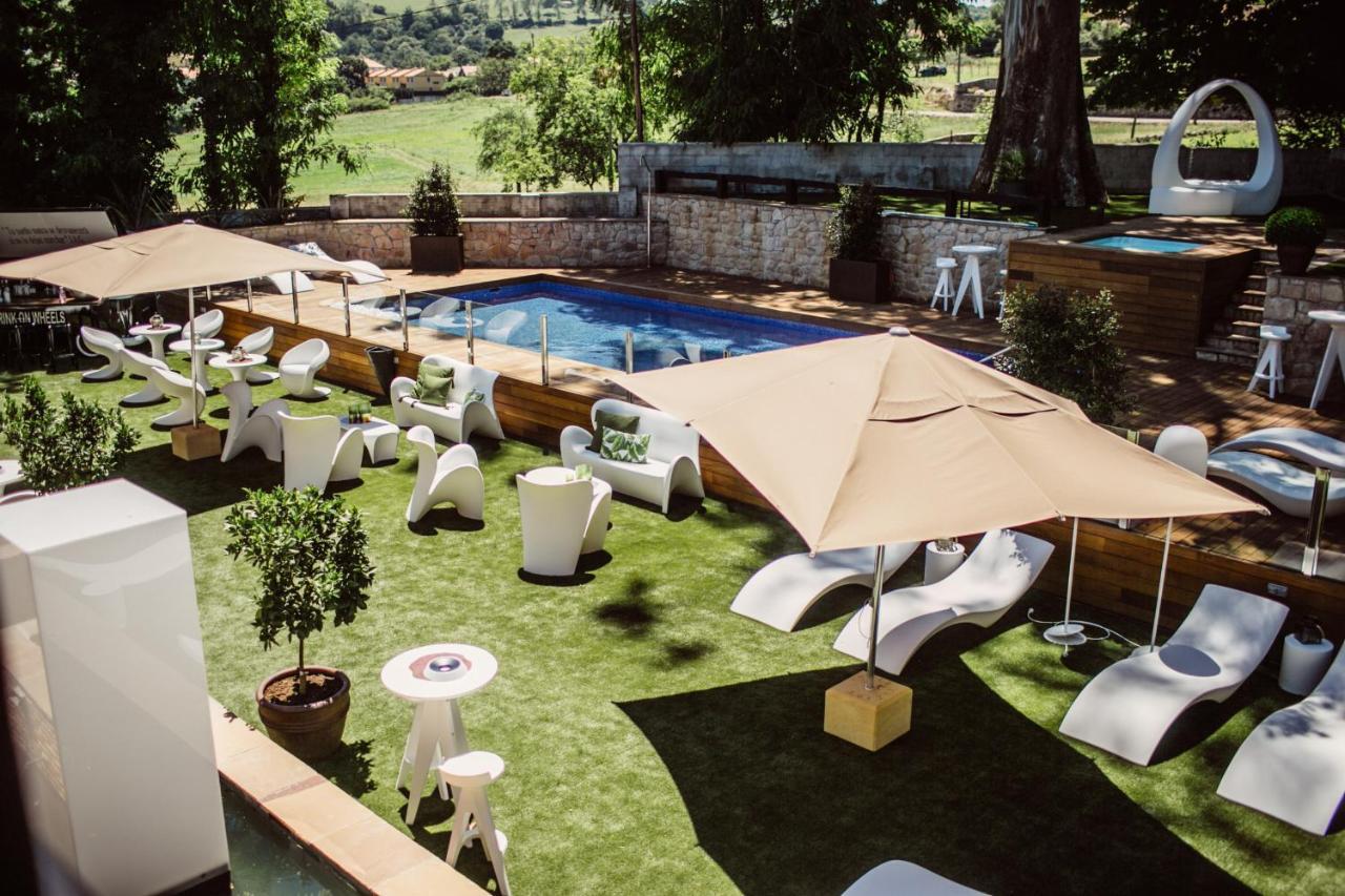 Hotel Cuevas - Adults Only Santillana del Mar Bagian luar foto