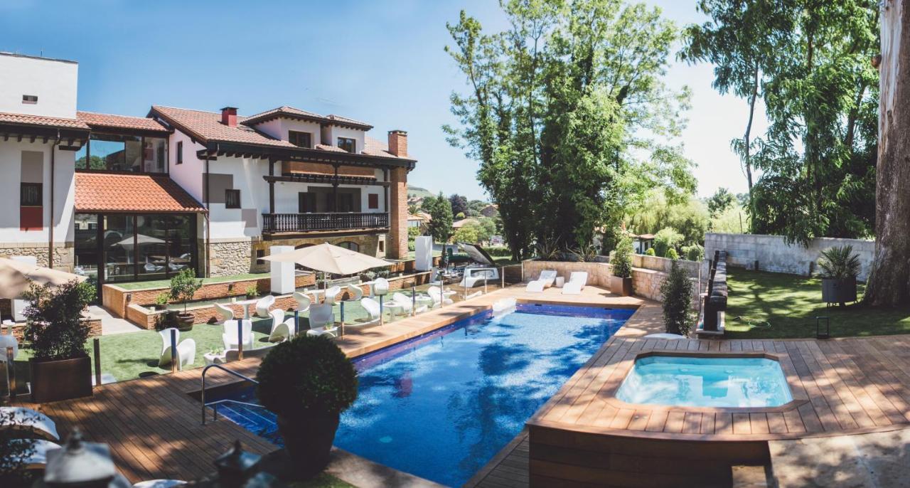 Hotel Cuevas - Adults Only Santillana del Mar Bagian luar foto