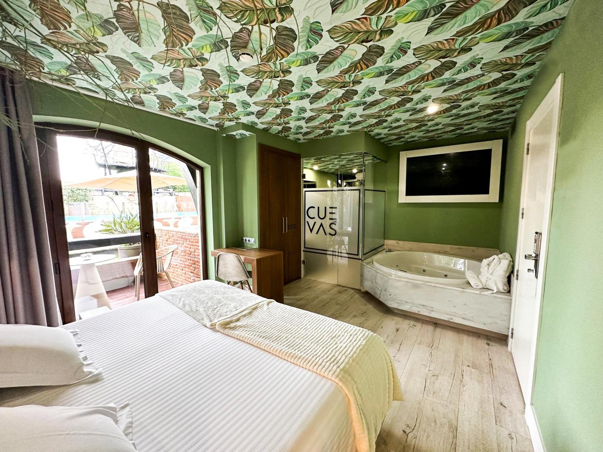 Hotel Cuevas - Adults Only Santillana del Mar Bagian luar foto
